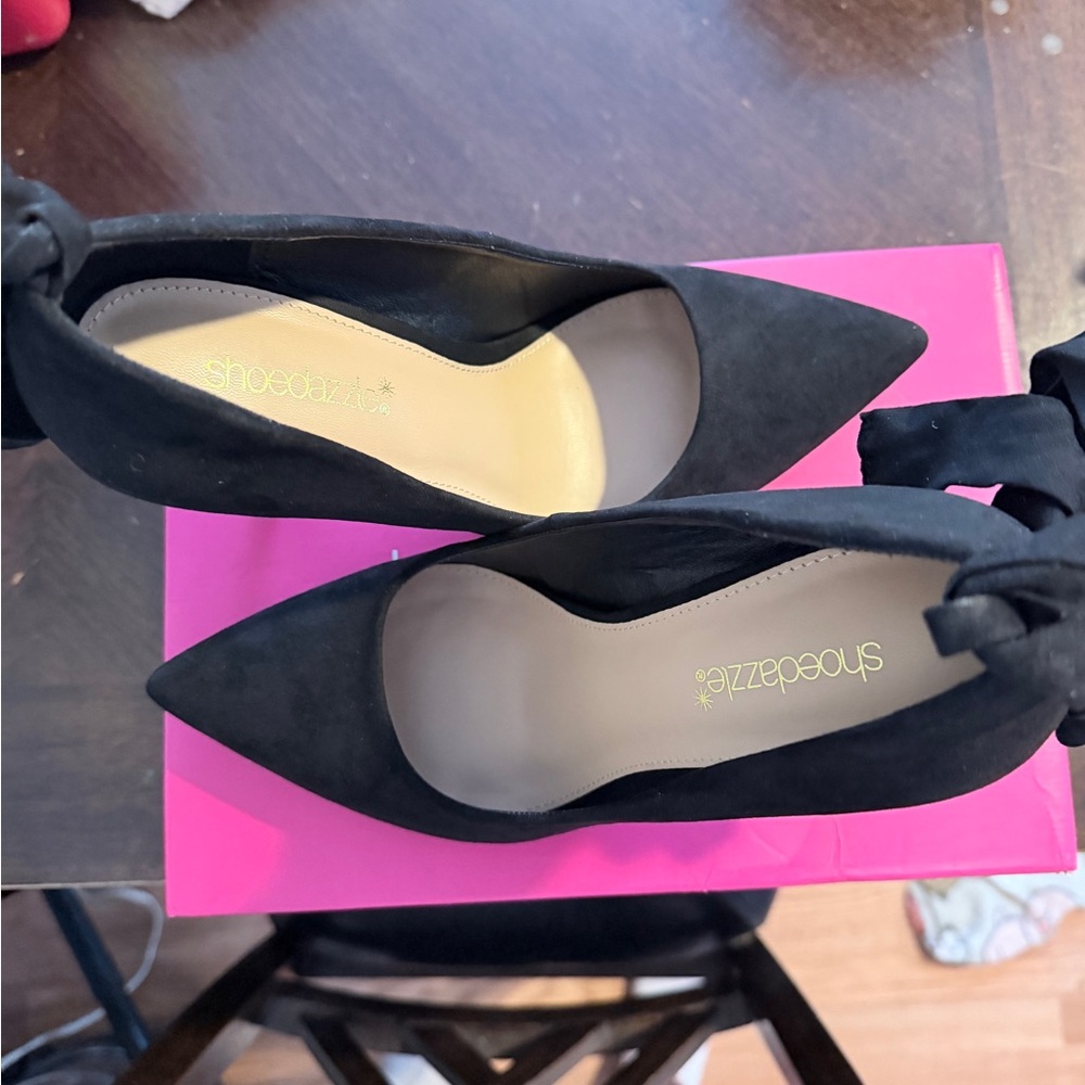 Shoe Dazzle Black Pointed Heels